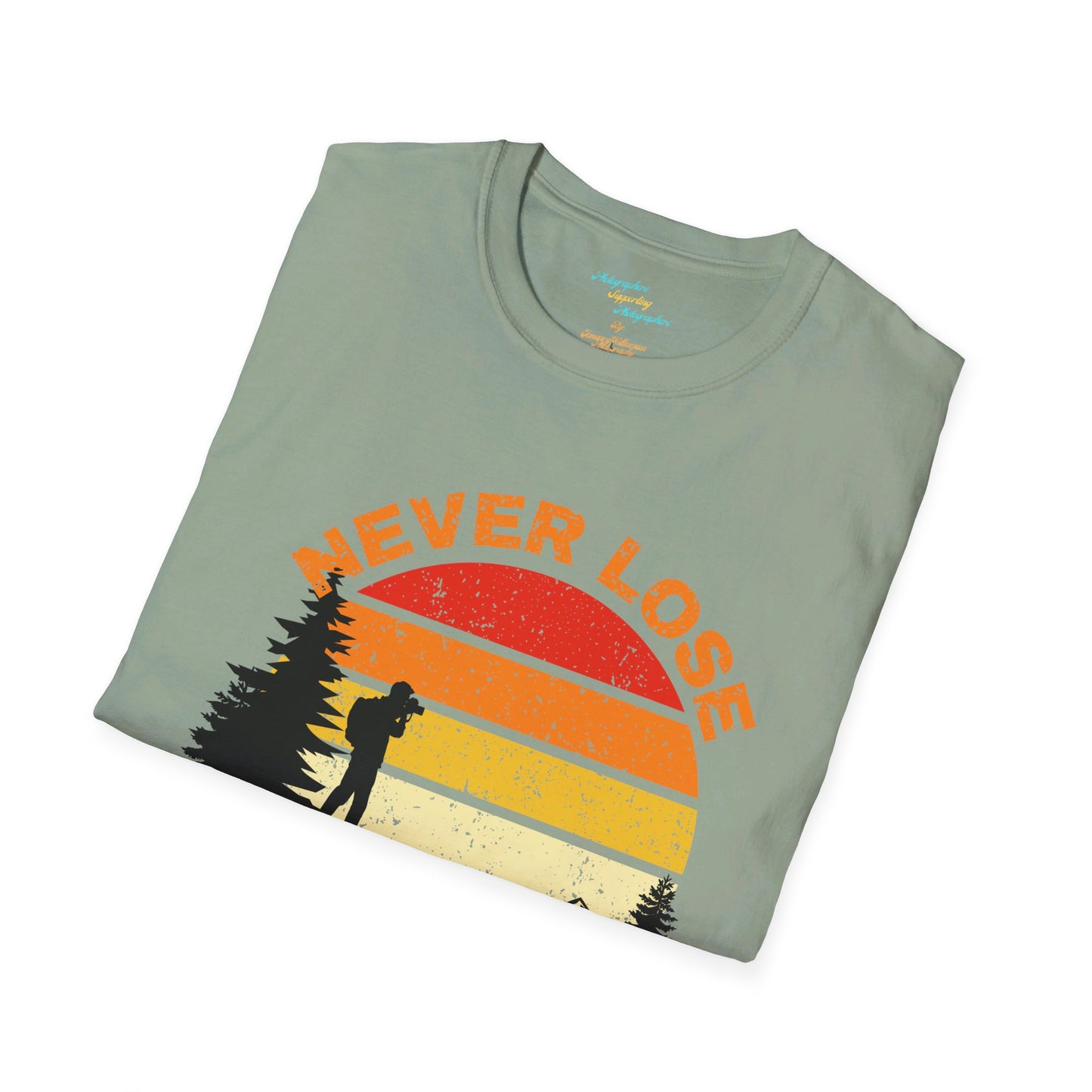 M - Never Lose Focus - Unisex Softstyle T-Shirt